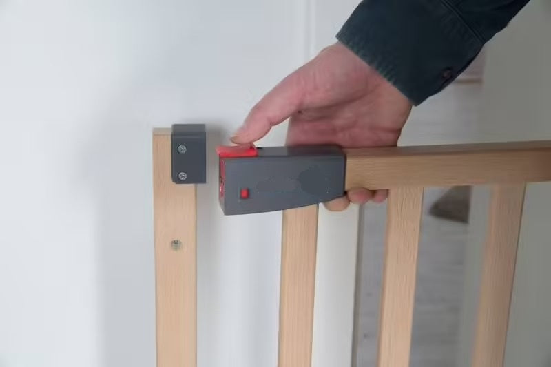 Barrière de sécurité en bois massif avec portillon magnétique Babyhouse