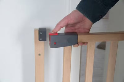 Barrière de sécurité en bois massif avec portillon magnétique Babyhouse