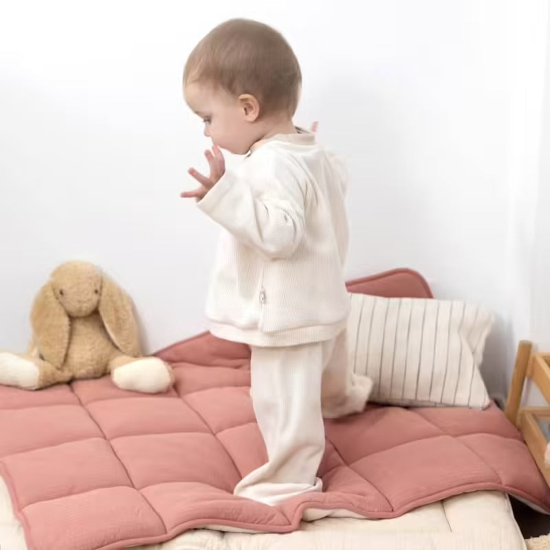 Tapis de parc et d’éveil Babyhouse – Matelassé